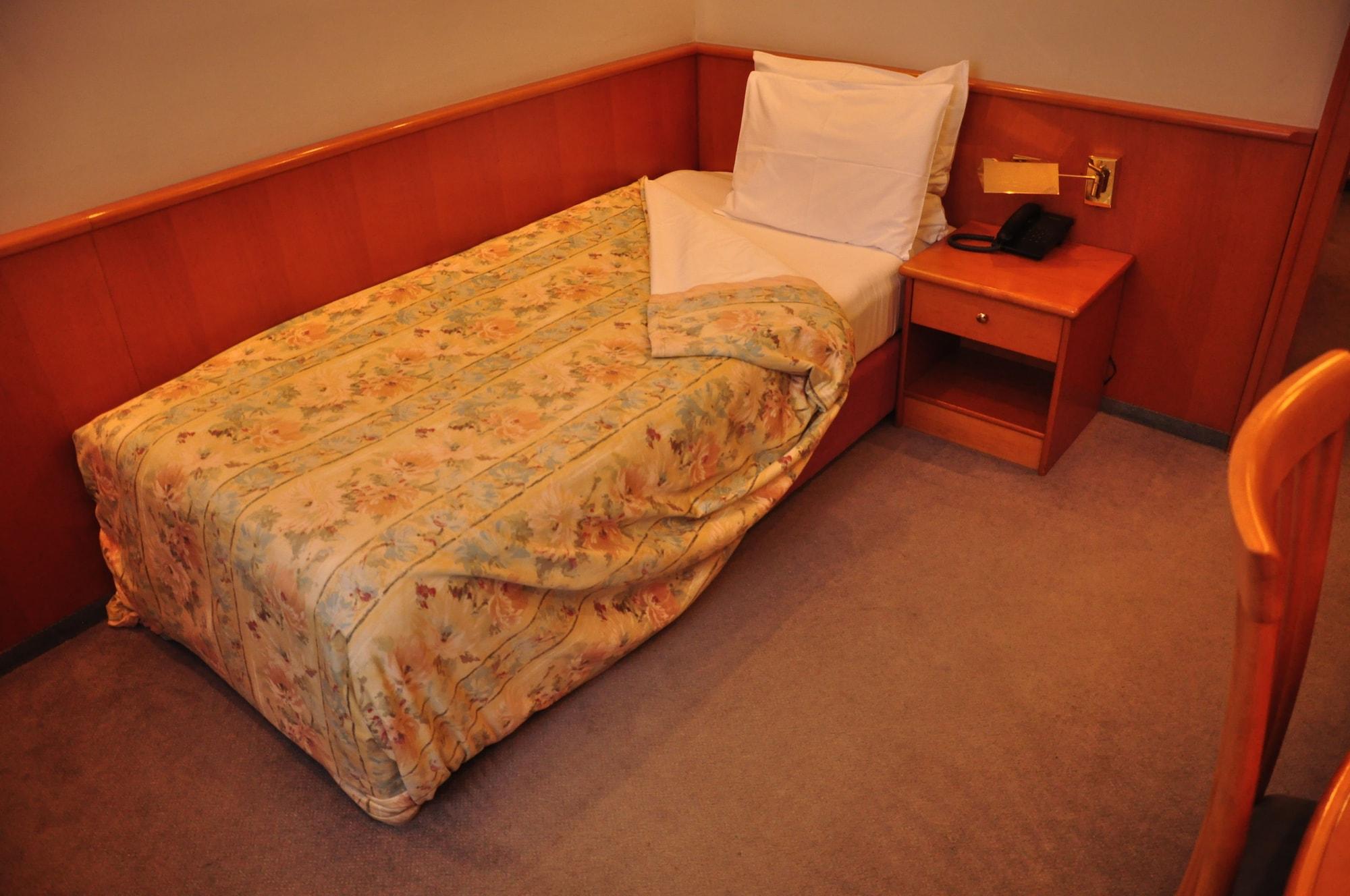 Hotel Krka - Terme Krka Ново Место Екстериор снимка