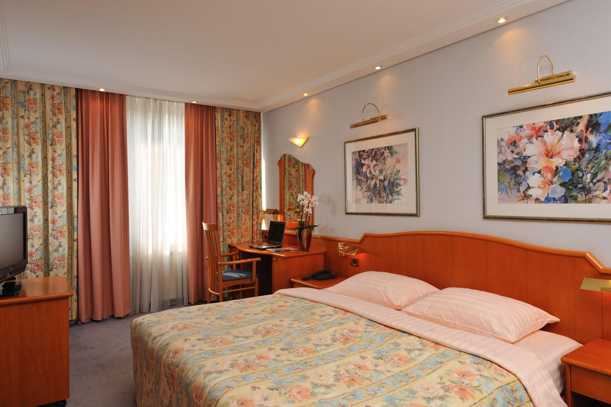 Hotel Krka - Terme Krka Ново Место Екстериор снимка